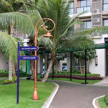 Calma Studio III At Skyhouse Apartment Samporo Ngoại thất bức ảnh