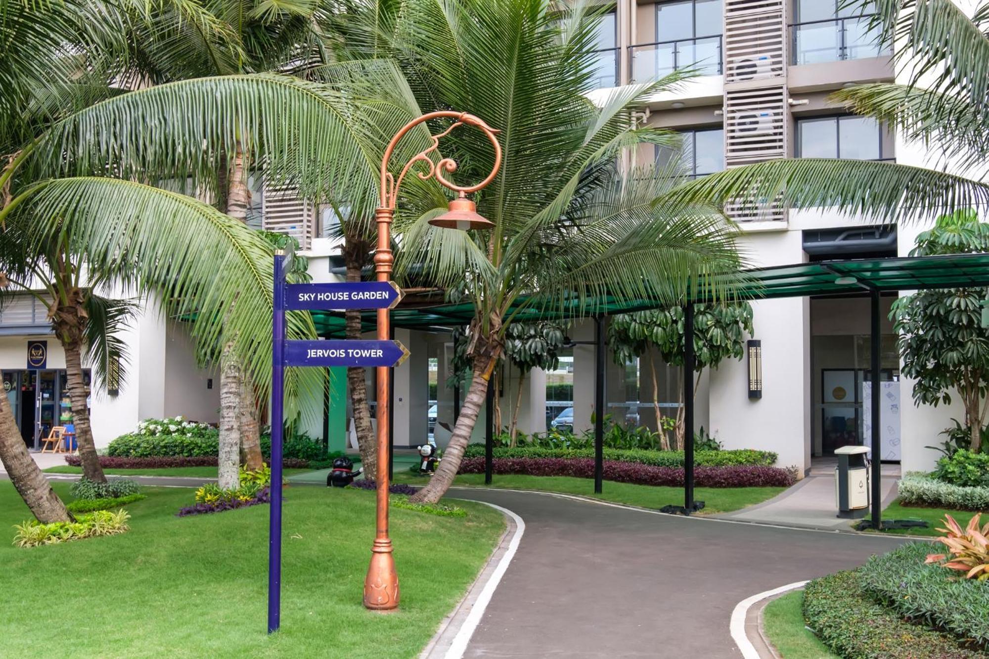 Calma Studio III At Skyhouse Apartment Samporo Ngoại thất bức ảnh